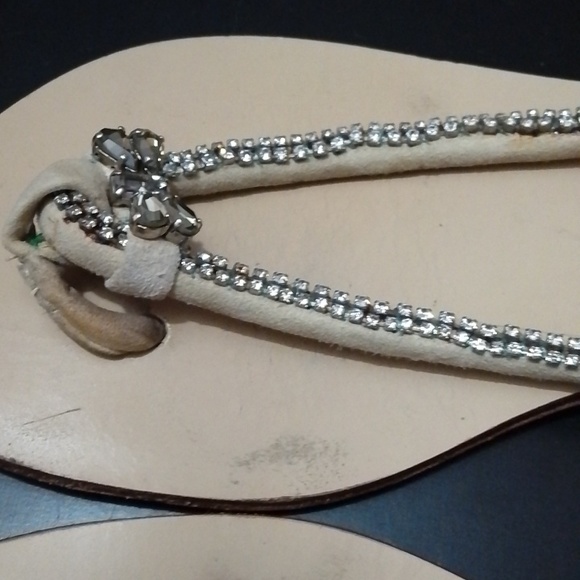 Sandals - Picture 2 of 4